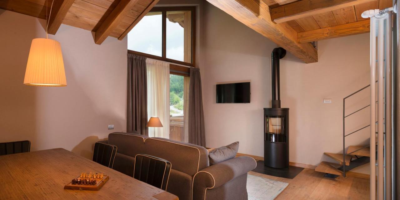 3 Chalets Aparthotel Breuil-Cervinia Exteriér fotografie