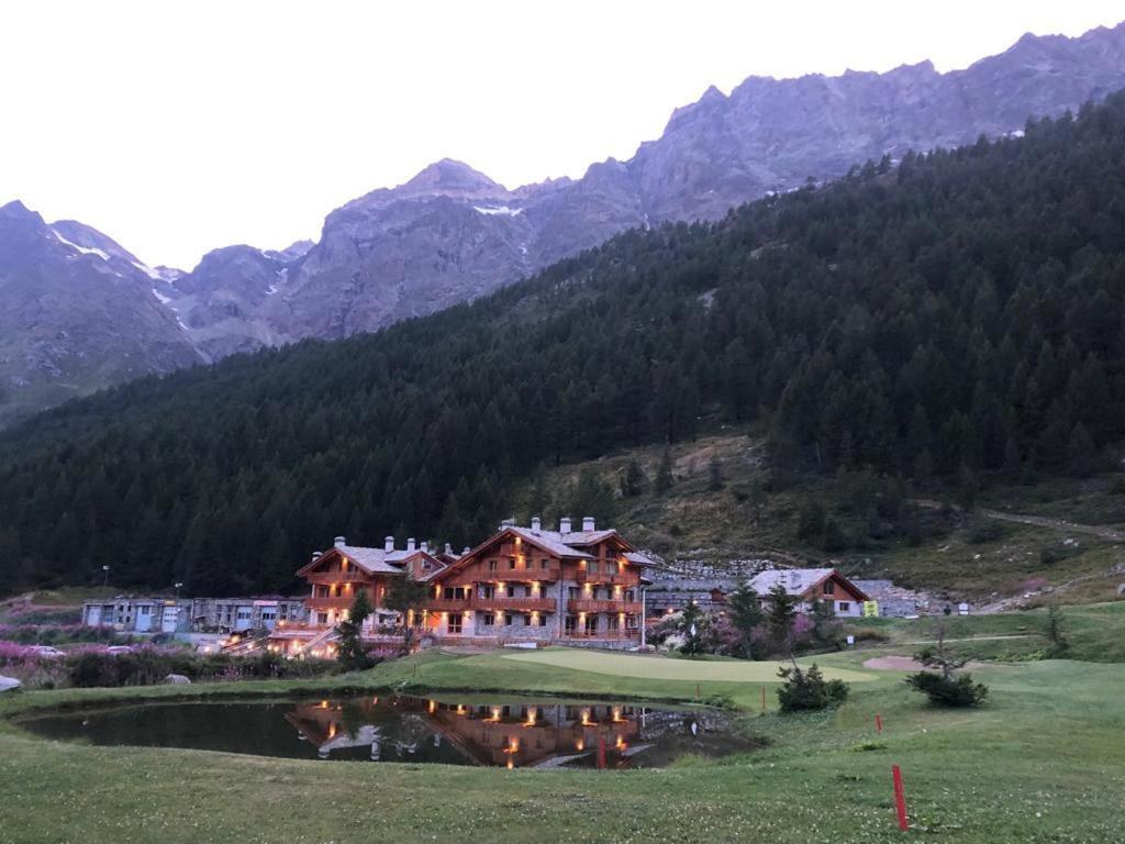 3 Chalets Aparthotel Breuil-Cervinia Exteriér fotografie